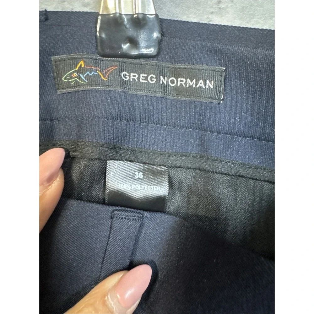 NWT Greg Norman navy blue performance golf shorts Flat Front Smooth Fabric S36